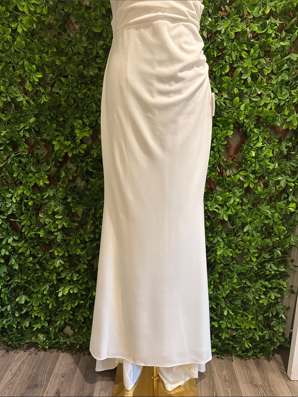 NWT- To Be Yours Ivory Strapless Pleated Mermaid Bridal Dress - Picture 6 of 16